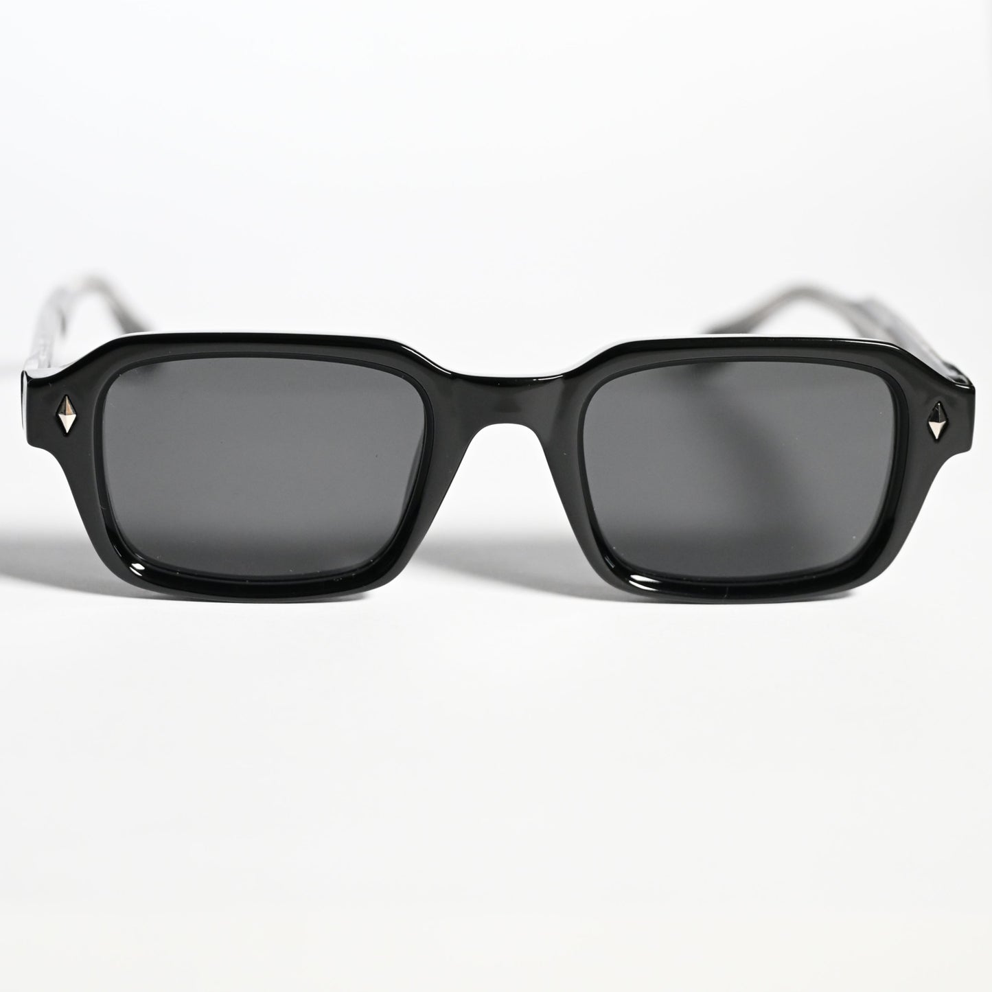38° Black